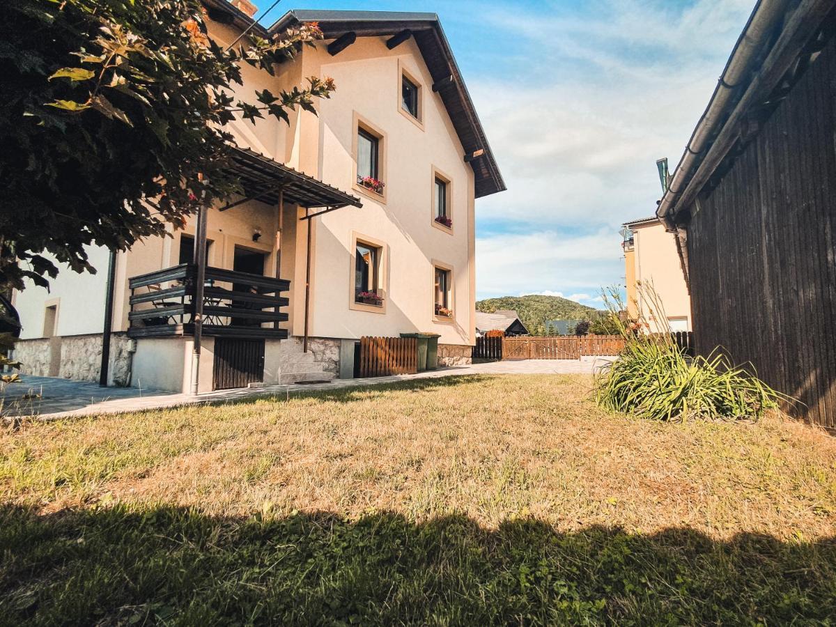 Apartments Stari Tiger Бохин Екстериор снимка